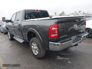 2022 Ram 2500 Laramie with VIN 3C6UR5FL2NG243857, listed as a IAAI auction lot 41736144 with 58,474 mi miles. Bid and sale history available at carsss.com. Image 3.