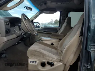 2004 Ford Excursion Special Serv z VIN 1FMNU41S74ED33740, wystawiony jako Copart lot #51643285 z przebiegiem 193 942 mil mil oraz Szkoda całkowita • Salvage title. Historia ofert i sprzedaży dostępna na DreamBid. Obrazek 7.