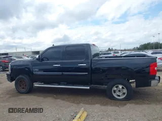 2013 Chevrolet Silverado 1500 LT with VIN 3GCPCSE06DG328373, listed as a IAAI auction lot 41451316 with 130,226 mi miles and . Bid and sale history available at DreamBid. Image 14.