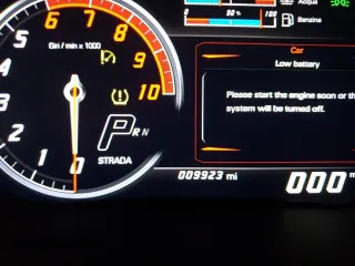 2019 Lamborghini Huracan z VIN ZHWUC1ZF0KLA11341, wystawiony jako Copart lot #54303435 z przebiegiem 9923 mil mil oraz Szkody całkowita. Historia ofert i sprzedaży dostępna na DreamBid. Obrazek 9.