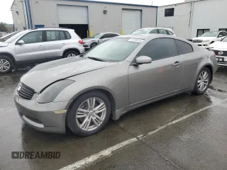 2005 Infiniti G35 Coupe with VIN JNKCV54E15M419345, listed as a Copart auction lot 43798075 with 187,908 mi miles and Salvage Title. Bid and sale history available at carsss.com. Image 1.