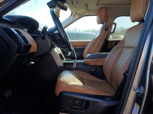 2018 Land Rover Discovery HSE Luxury with VIN SALRT2RV0JA067596, listed as a Copart auction lot 89274415 with 103,765 mi miles and Clean Title. Bid and sale history available at DreamBid. Image 7.