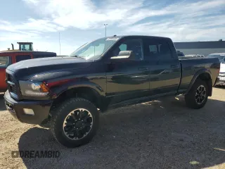 2017 Ram 2500 Laramie z VIN 3C6UR5FL8HG732509, wystawiony jako Copart lot #63338585 z przebiegiem 282 561 mil mil oraz Czysty tytuł • Clean title. Historia ofert i sprzedaży dostępna na DreamBid. Obrazek 1.