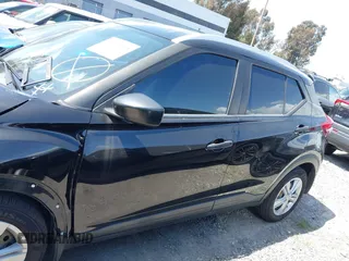 2018 Nissan Kicks S with VIN 3N1CP5CUXJL532514, listed as a IAAI auction lot 41919694 with 30,431 mi miles and . Bid and sale history available at carsss.com. Image 15.
