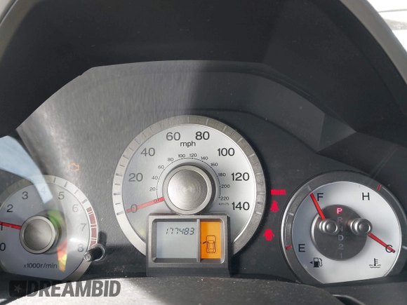 2010 Honda Pilot LX z VIN 5FNYF4H22AB008201, wystawiony jako IAAI lot #41915957 z przebiegiem 177 483 mil mil oraz . Historia ofert i sprzedaży dostępna na DreamBid. Obrazek 7.