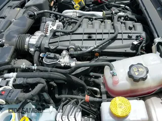 2024 Jeep Wrangler Rubicon z VIN 1C4PJXFG8RW299949, wystawiony jako IAAI lot #42540376 z przebiegiem 8 841 mil mil oraz . Historia ofert i sprzedaży dostępna na DreamBid. Obrazek 20.