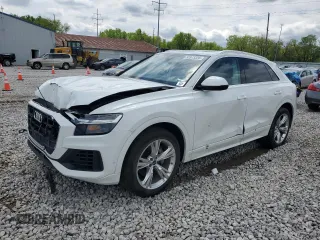 2022 Audi Q8 Premium z VIN WA1AVBF17ND016790, wystawiony jako Copart lot #55973325 z przebiegiem 34 114 mil mil oraz Szkoda całkowita • Salvage title. Historia ofert i sprzedaży dostępna na DreamBid. Obrazek 1.