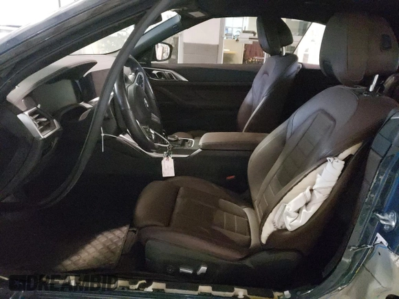 2023 BMW 4 Series M440i xDrive with VIN WBA63AT03PCM38343, listed as a Copart auction lot 41393084 with 5,076 mi miles. Bid and sale history available at carsss.com. Image 7.