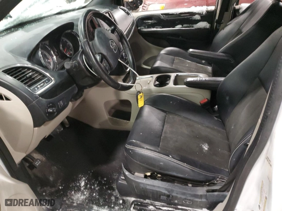 2019 Dodge Grand Caravan SXT with VIN 2C4RDGCG7KR775174, listed as a Copart auction lot 44920265 with 122,000 mi miles and Salvage Title. Bid and sale history available at carsss.com. Image 7.