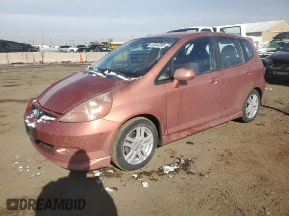 2008 Honda Fit Sport with VIN JHMGD37668S041570, listed as a Copart auction lot 45044285 with 210,084 mi miles and Salvage Title. Bid and sale history available at carsss.com. Image 1.