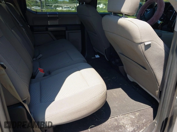 2017 Ford F-150 XL с VIN 1FTEW1EP8HFA56423, выставлен на аукционе IAAI как лот 42591708 с пробегом 89 091 миль миль и . История ставок и продаж доступна на DreamBid. Изображение 8.