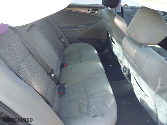 2013 Hyundai Sonata Hybrid Limited with VIN KMHEC4A41DA075811, listed as a IAAI auction lot 41357185 with 1 mi miles. Bid and sale history available at carsss.com. Image 8.