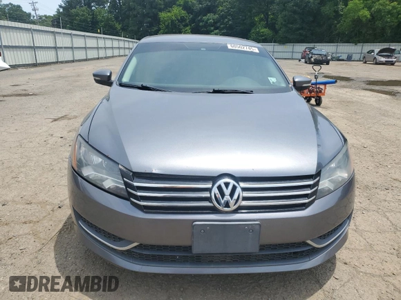 2014 Volkswagen Passat Wolfsburg Edition with VIN 1VWAT7A33EC066817, listed as a Copart auction lot 60502745 with 183,263 mi miles and Salvage title. Bid and sale history available at DreamBid. Image 5.