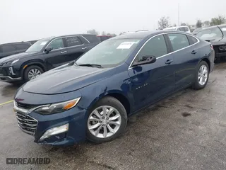 2022 Chevrolet Malibu LT with VIN 1G1ZD5ST1NF111816, listed as a IAAI auction lot 41395976 with 21,969 mi miles. Bid and sale history available at carsss.com. Image 2.