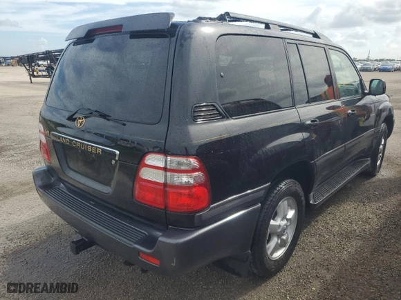 2005 Toyota Land Cruiser with VIN JTEHT05J352070191, listed as a Copart auction lot 79675824 with 163,216 mi miles and Non Repairable. Bid and sale history available at carsss.com. Image 3.