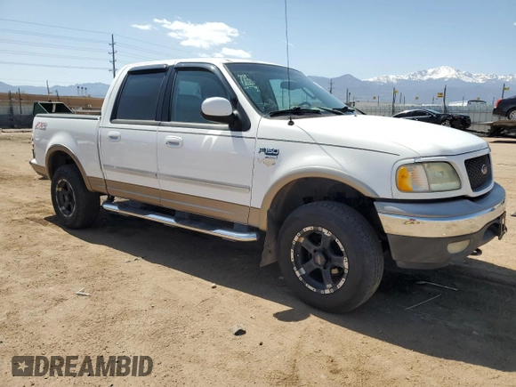 2003 Ford F-150 XLT with VIN 1FTRW08L73KD03192, listed as a Copart auction lot 52825065 with 203,206 mi miles and Clean Title. Bid and sale history available at carsss.com. Image 4.