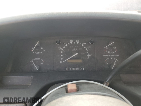 1993 Ford F-150 z VIN 2FTDF15N5PCA67965, wystawiony jako Copart lot #71253404 z przebiegiem Nie podano mil oraz Szkoda całkowita • Salvage title. Historia ofert i sprzedaży dostępna na DreamBid. Obrazek 9.