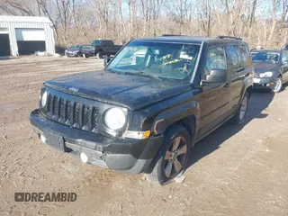 2016 Jeep Patriot Sport z VIN 1C4NJPBA6GD575594, wystawiony jako IAAI lot #41781693 z przebiegiem Nie podano mil oraz . Historia ofert i sprzedaży dostępna na DreamBid. Obrazek 2.