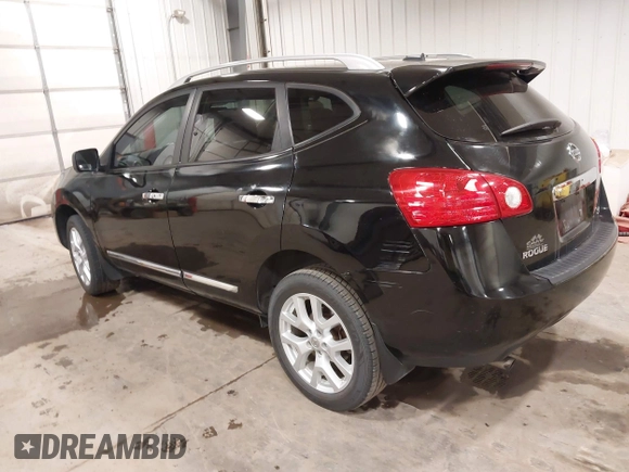 2012 Nissan Rogue S with VIN JN8AS5MT3CW261533, listed as a IAAI auction lot 41509296 with 141,533 mi miles. Bid and sale history available at carsss.com. Image 3.