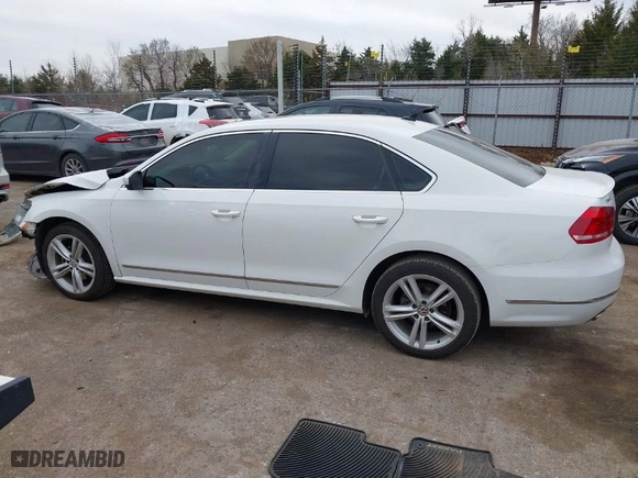 2013 Volkswagen Passat TDI SEL Premium with VIN 1VWCN7A3XDC118087, listed as a IAAI auction lot 41780198 with 305,872 mi miles. Bid and sale history available at carsss.com. Image 14.
