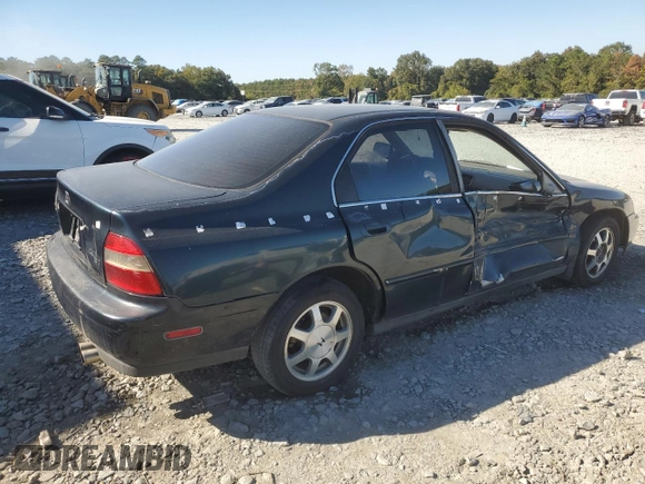 1995 Honda Accord EX with VIN 1HGCD5661SA012246, listed as a Copart auction lot 77007384 with 211,546 mi miles and Salvage Title. Bid and sale history available at DreamBid. Image 3.
