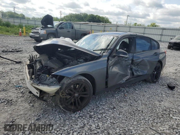 2015 BMW 3 Series 328i с VIN WBA3A5G51FNS88399, выставлен на аукционе Copart как лот 56985245 с пробегом 145 778 миль миль и Списание • Salvage title. История ставок и продаж доступна на DreamBid. Изображение 1.