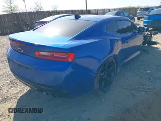 2018 Chevrolet Camaro 1LT with VIN 1G1FB1RS6J0150932, listed as a IAAI auction lot 42002178 with 30,530 mi miles. Bid and sale history available at carsss.com. Image 4.