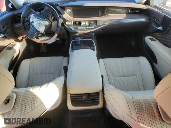 2018 Lexus LS 500 with VIN JTHB51FF5J5002860, listed as a Copart auction lot 42040125 with 29,902 mi miles and Salvage title. Bid and sale history available at DreamBid. Image 8.