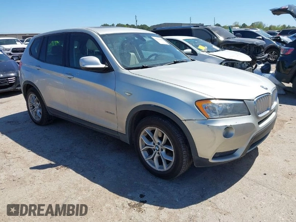 2013 BMW X3 xDrive28i with VIN 5UXWX9C53D0A31087, listed as a IAAI auction lot 41850886 with 142,156 mi miles. Bid and sale history available at carsss.com. Image 1.
