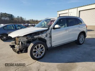 2016 BMW X5 sDrive35i with VIN 5UXKR2C53G0R70709, listed as a Copart auction lot 43890305 with 162,989 mi miles and Salvage Title. Bid and sale history available at carsss.com. Image 1.