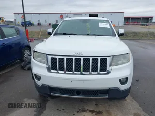 2013 Jeep Grand Cherokee Overland with VIN 1C4RJECG3DC620873, listed as a IAAI auction lot 40909601 with 195,374 mi miles. Bid and sale history available at carsss.com. Image 12.