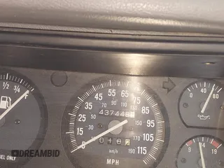 1996 Jeep Cherokee z VIN 1J4FB28S4TL145447, wystawiony jako IAAI lot #42414080 z przebiegiem 437 448 mil mil oraz . Historia ofert i sprzedaży dostępna na DreamBid. Obrazek 7.
