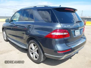 2012 Mercedes-Benz M ML 350 with VIN 4JGDA5HB6CA044757, listed as a IAAI auction lot 41858601 with 135,943 mi miles. Bid and sale history available at carsss.com. Image 3.