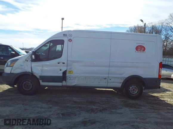 2016 Ford Transit z VIN 1FTYE2CM4GKA15873, wystawiony jako IAAI lot #41606687 z przebiegiem 351 592 mil mil oraz . Historia ofert i sprzedaży dostępna na DreamBid. Obrazek 14.