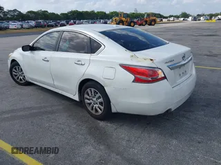 2015 Nissan Altima S with VIN 1N4AL3AP5FN386697, listed as a IAAI auction lot 41921229 with 168,771 mi miles and . Bid and sale history available at DreamBid. Image 3.