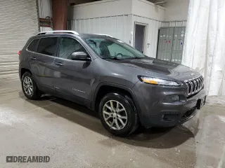 2017 Jeep Cherokee Latitude with VIN 1C4PJMCB1HW625774, listed as a Copart auction lot 49526795 with 100,888 mi miles and Salvage Title. Bid and sale history available at carsss.com. Image 4.