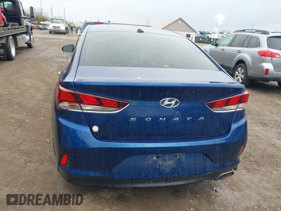 2018 Hyundai Sonata Sport with VIN 5NPE34AF0JH649065, listed as a IAAI auction lot 41882373 with 80,715 mi miles and . Bid and sale history available at carsss.com. Image 16.