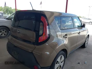 2016 Kia Soul z VIN KNDJN2A29G7309520, wystawiony jako IAAI lot #42364545 z przebiegiem 50 092 mil mil oraz . Historia ofert i sprzedaży dostępna na DreamBid. Obrazek 4.