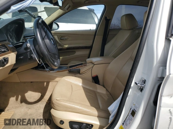 2008 BMW 3 Series 328xi with VIN WBAVC93558K041732, listed as a Copart auction lot 49842465 with 189,663 mi miles and Salvage title. Bid and sale history available at DreamBid. Image 7.