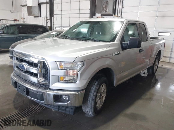2017 Ford F-150 XL with VIN 1FTEX1CP0HKC62570, listed as a IAAI auction lot 41756349 with 77,915 mi miles. Bid and sale history available at carsss.com. Image 2.
