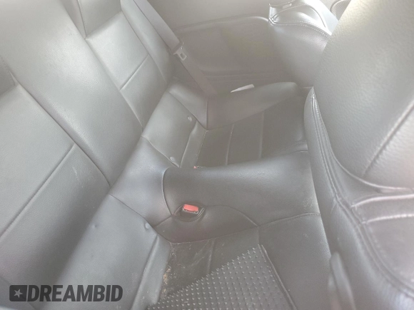 2005 Ford Mustang Deluxe with VIN 1ZVFT84N655254096, listed as a Copart auction lot 62481145 with 113,078 mi miles and Salvage title. Bid and sale history available at DreamBid. Image 10.