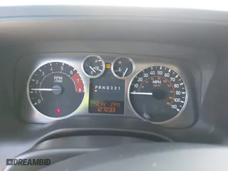 2006 Hummer H3 with VIN 5GTDN136768104397, listed as a IAAI auction lot 42020632 with 127,233 mi miles. Bid and sale history available at carsss.com. Image 7.