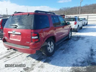 2007 Ford Explorer XLT with VIN 1FMEU73897UA49409, listed as a IAAI auction lot 41236916 with 165,291 mi miles. Bid and sale history available at carsss.com. Image 4.