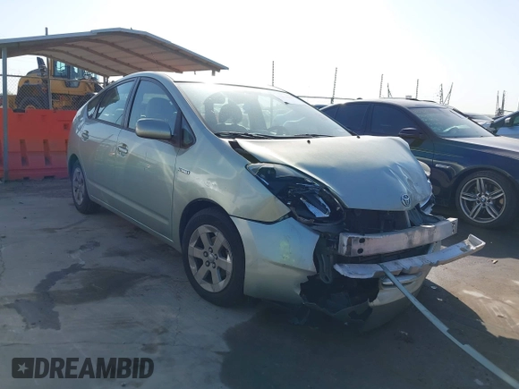 2007 Toyota Prius with VIN JTDKB20U877576177, listed as a IAAI auction lot 42014003 with 221,850 mi miles. Bid and sale history available at carsss.com. Image 1.