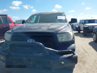 2013 Toyota Tundra с VIN 5TFRM5F12DX057483, выставлен на аукционе IAAI как лот 42214577 с пробегом 251 557 миль миль и . История ставок и продаж доступна на DreamBid. Изображение 12.