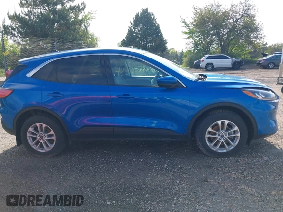 2021 Ford Escape SE Hybrid z VIN 1FMCU9BZ7MUA06972, wystawiony jako IAAI lot #42376836 z przebiegiem 57 372 mil mil oraz . Historia ofert i sprzedaży dostępna na DreamBid. Obrazek 13.
