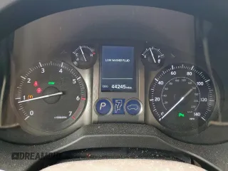 2019 Lexus GX 460 z VIN JTJBM7FX7K5234228, wystawiony jako Copart lot #57353225 z przebiegiem 44 245 mil mil oraz Szkody całkowita. Historia ofert i sprzedaży dostępna na DreamBid. Obrazek 9.
