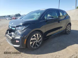 2018 BMW i3 with VIN WBY7Z4C54JVD95583, listed as a Copart auction lot 61493115 with 67,561 mi miles and Salvage title. Bid and sale history available at DreamBid. Image 1.