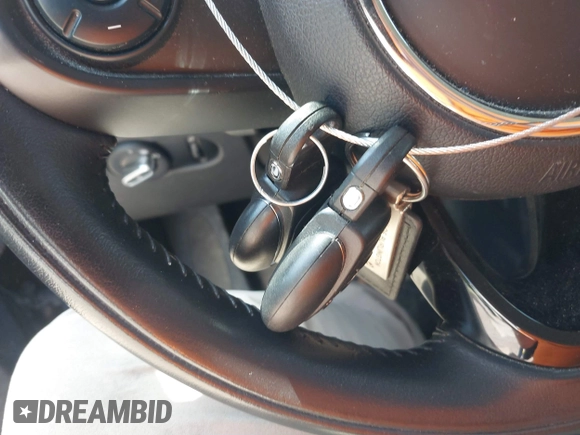 2014 MINI Hardtop with VIN WMWXM5C50ET972174, listed as a IAAI auction lot 42738144 with 106,273 mi miles and . Bid and sale history available at DreamBid. Image 11.