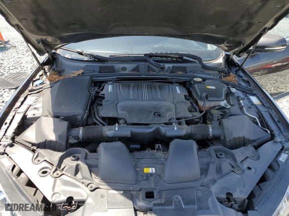2014 Jaguar XF V6 SC with VIN SAJWJ0EF4E8U32637, listed as a Copart auction lot 53524575 with 114,304 mi miles and Clean Title. Bid and sale history available at carsss.com. Image 11.